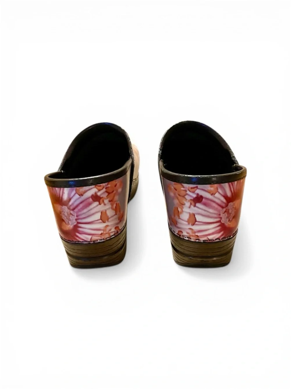 Dansko Professional Clog Ladies Size 39.
STUNNING red/orange floral color! - Picture 9 of 15